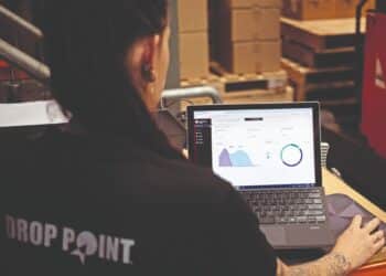 Droppoint’s proprietary MOS software is an easy-to-use platform for inventory management. Image: Droppoint