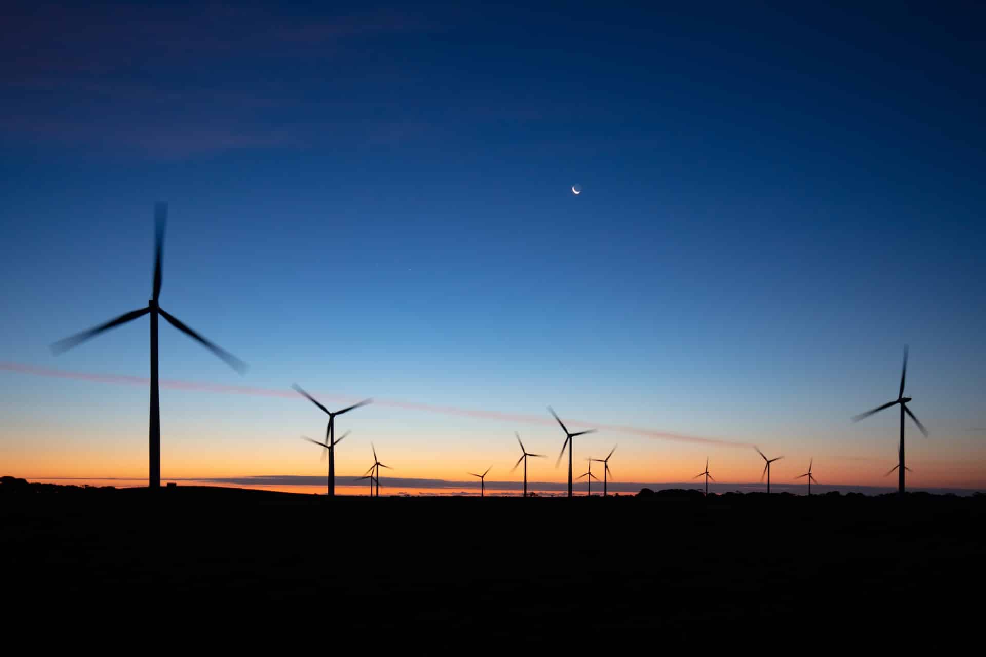 A flurry of battery hybrids: 19 renewables projects gain federal backing - Energy Magazine